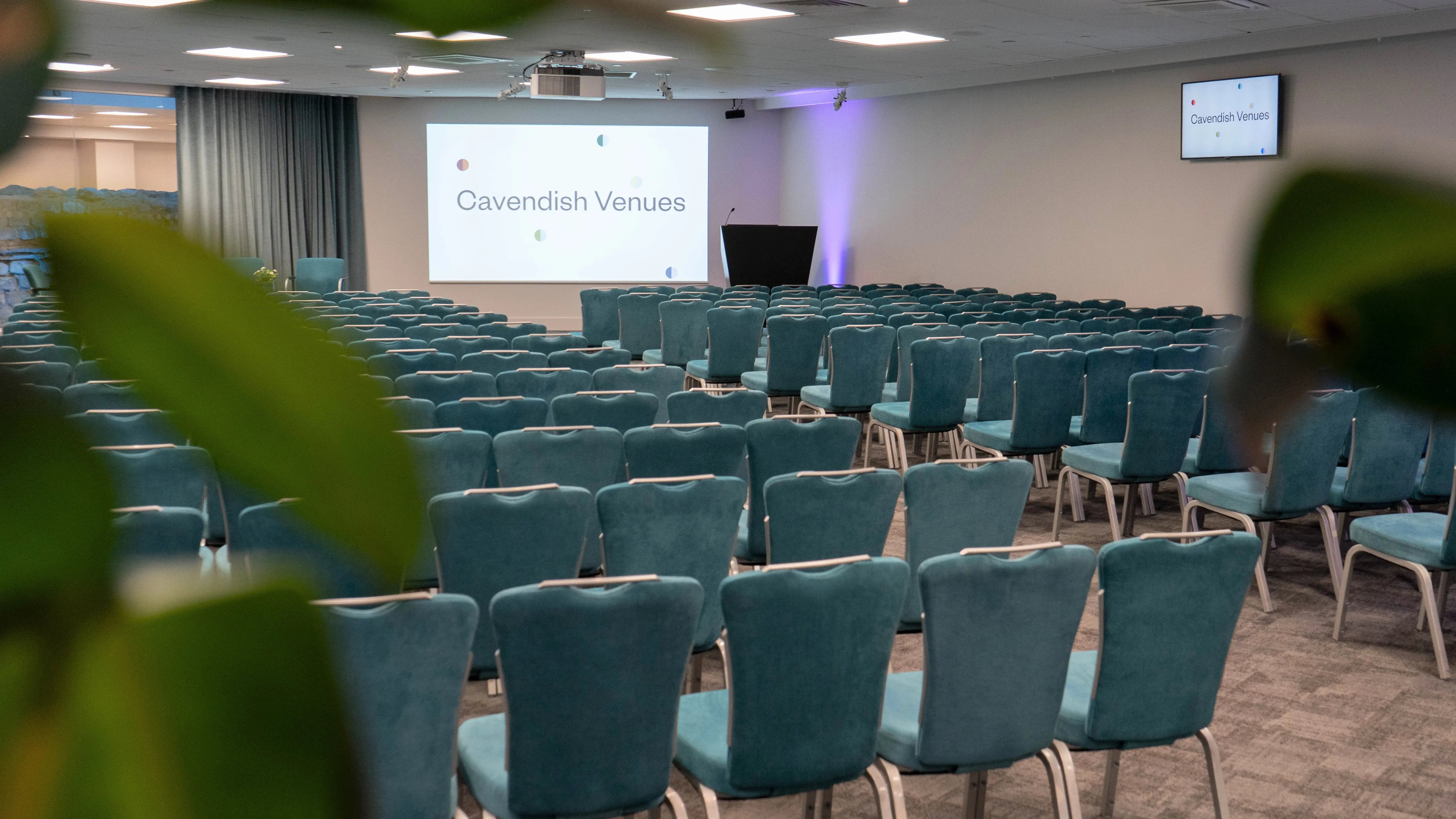 68ee4e72f7ce7f113b34852e_Ludgate - back